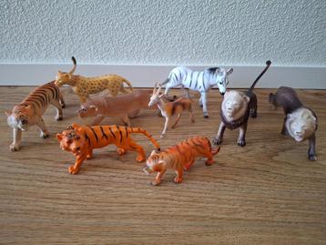 9 dieren savanne/jungle (leeuw, tijger) beschikbaar voor biedingen