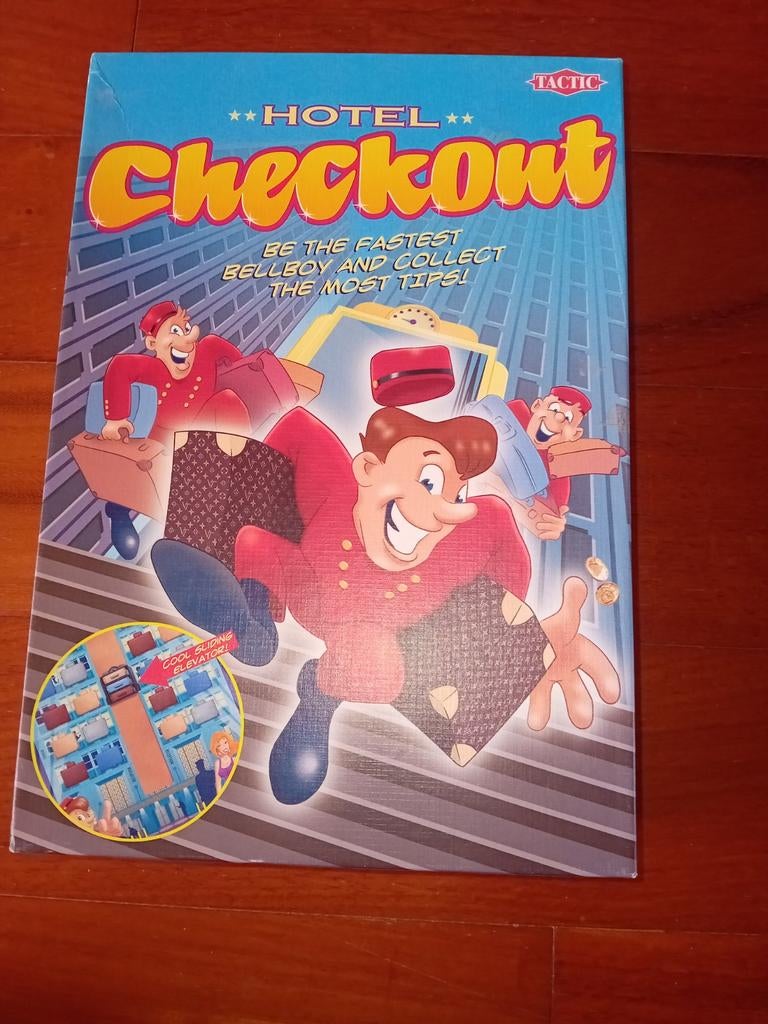 Hotel Checkout Bordspel - Tactic, Vijf spelers of meer, Ophalen of Verzenden, Zo goed als nieuw, Tactic