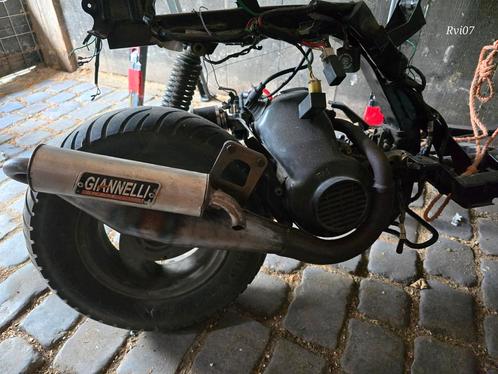 Peugeot Buxy 70cc AC, Fietsen en Brommers, Brommeronderdelen | Scooters, Ophalen