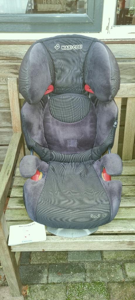 Kinderstoel Maxi-Cosi Rodi XP (antraciet, niet paars), Kinderen en Baby's, Autostoeltjes, Gebruikt, Maxi-Cosi, 15 t/m 36 kg, Autogordel