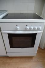 Bosch keramisch fornuis, Witgoed en Apparatuur, Fornuizen, Ophalen, Gebruikt, Keramisch, 4 kookzones