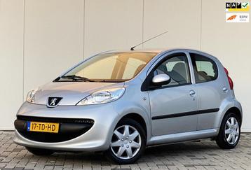 Peugeot 107 1.0-12V XS 5 DEURS AUTOMAAT NAP KILOMETERS PERFE beschikbaar voor biedingen