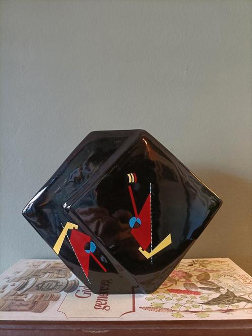 TOYO RHYTHM vaasje, Antiek en Kunst, Kunst | Designobjecten, Ophalen