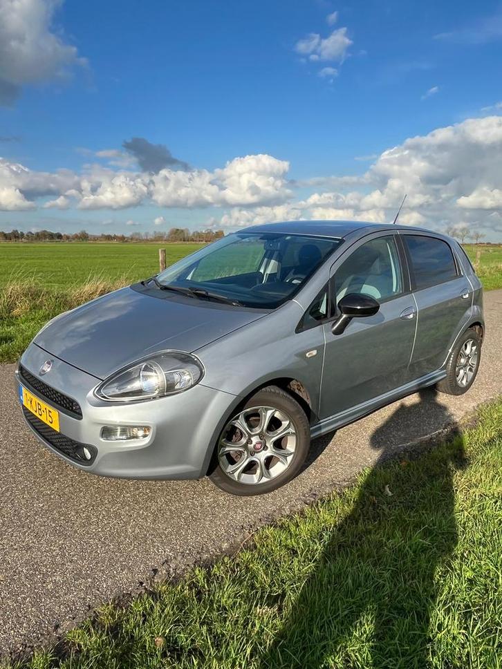 Fiat Punto 0.9 Twinair 5-D 2013 Grijs, Auto's, Fiat, Particulier, Punto, ABS, Airbags, Airconditioning, Bluetooth, Bochtverlichting