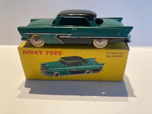 Dinky Toys France Plymouth Belvedere [groen] M-B, Hobby en Vrije tijd, Modelauto's | 1:43, Zo goed als nieuw, Overige typen, Dinky Toys