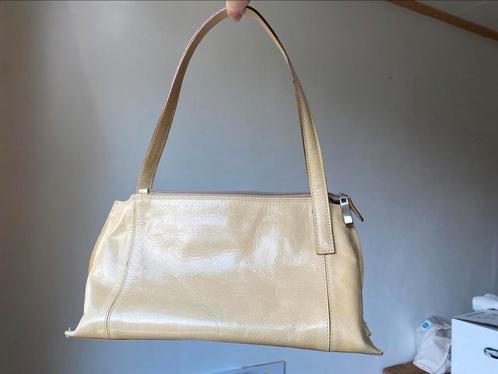 Pierre Cardin leren schoudertas botergeel– netjes gebruikt, Sieraden, Tassen en Uiterlijk, Portemonnees, Gebruikt, Beige, Leer