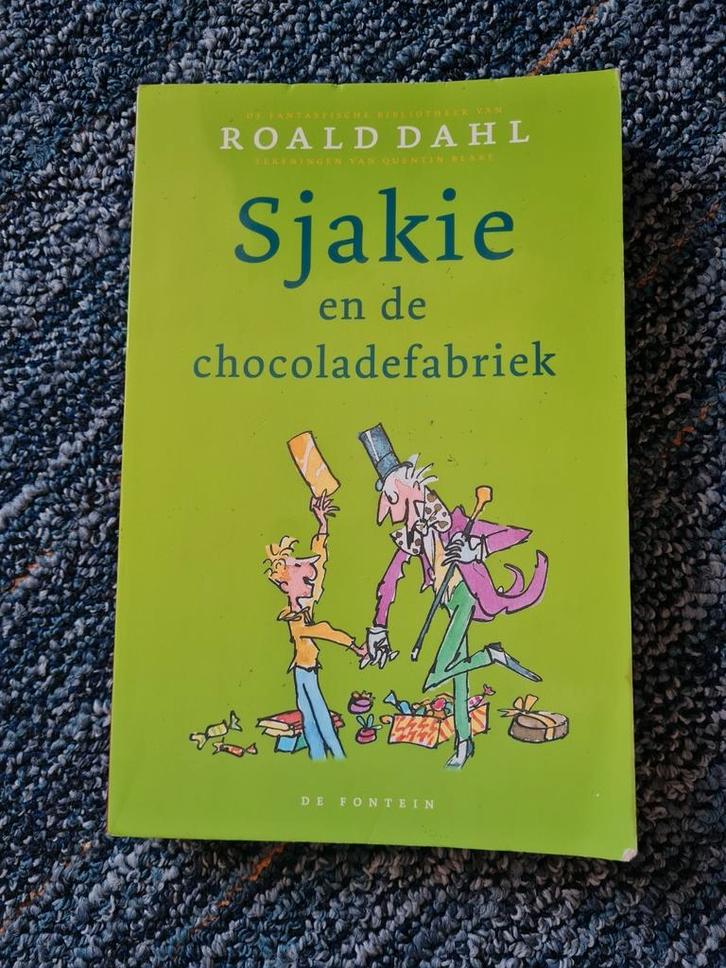 Roald Dahl - Sjakie en de chocoladefabriek, Boeken, Kinderboeken | Jeugd | onder 10 jaar, Zo goed als nieuw, Ophalen of Verzenden