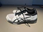 Zaalhockeyschoenen ASICS maat 35, Ophalen of Verzenden