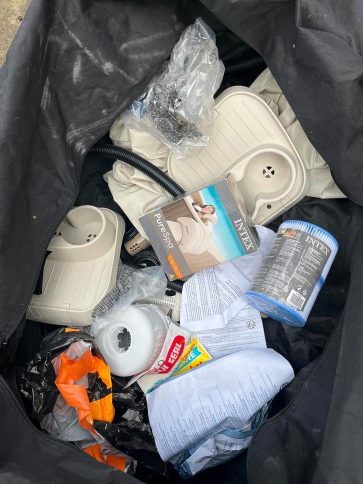 Intex Onderdelen: Filters & Hoofdsteun, Tuin en Terras, Bubbelbaden en Hottubs, Gebruikt, Opblaasbaar, Filter, Ophalen