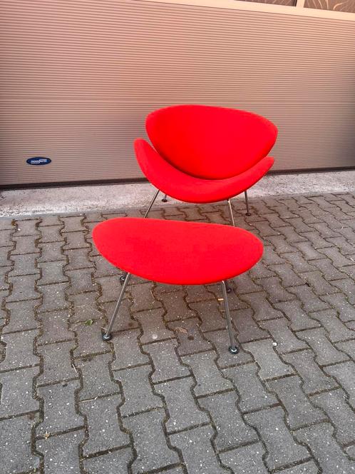 Artifort Orange slice F437 + hocker Pierre Paulin, Huis en Inrichting, Fauteuils, Gebruikt, Hout, Kunststof, Metaal, Stof, Overige materialen