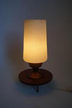 vintage tafellamp jaren '50 wit ribbel glas messing teak., Huis en Inrichting, Lampen | Tafellampen, Gebruikt, Ophalen of Verzenden