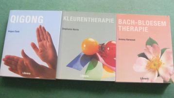 3 esoterische boeken beschikbaar voor biedingen