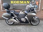 HONDA VFR 1200 F DCT C-ABS (bj 2013) VFR1200 topstaat, HONDA, 4 cilinders, Motorrijbewijs A, Onbekend
