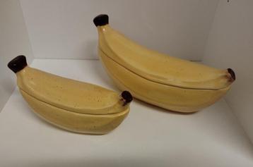 Opbergdoos met deksel banaan beschikbaar voor biedingen
