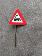 Speldje verkeersbord trein, Ophalen of Verzenden, Gebruikt