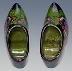 Arnhemsche Faience 2 klompjes (Nr.: 360), Antiek en Kunst, Ophalen of Verzenden