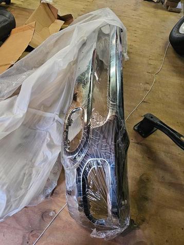 Nieuwe voorbumper Dodge Ram 1500 2019+ beschikbaar voor biedingen