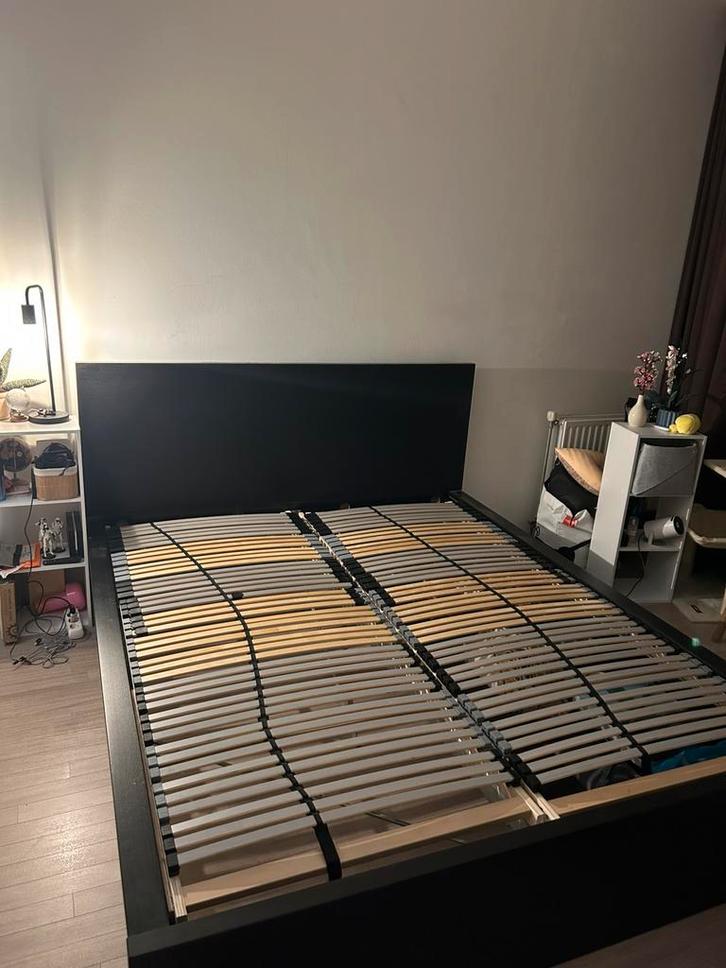 Ikea MALM bedframe (zwart) met 2 lattenbodems, Huis en Inrichting, Slaapkamer | Bedden, Zo goed als nieuw, Tweepersoons, 160 cm