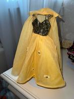 Barbie kleding kleertjes jurk met cape, Ophalen of Verzenden, Zo goed als nieuw, Kleertjes