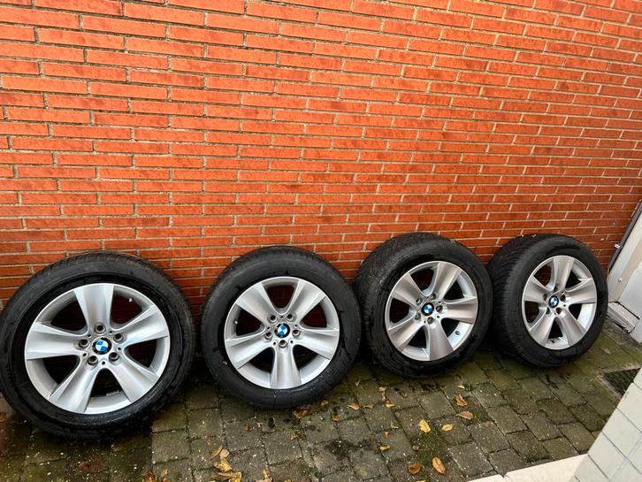 BMW 17 inch Winterset Bridgetone Blizzak runflat 6.5mm  TPMS, Auto diversen, Wieldoppen, Gebruikt, Ophalen of Verzenden