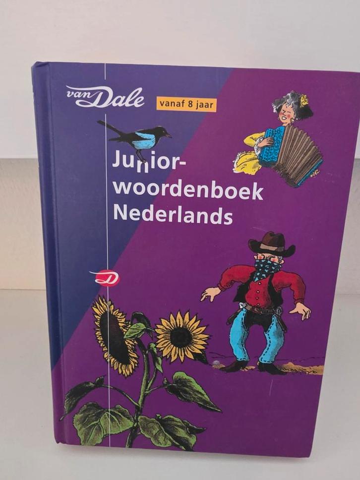 Van Dale Junior Woordenboek Nederlands, Boeken, Woordenboeken, Zo goed als nieuw, Nederlands, Van Dale, Ophalen of Verzenden