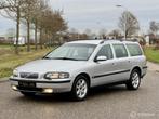 Volvo V70 2.5 T Comfort Line, Auto's, Voorwielaandrijving, 1556 kg, Gebruikt, 2521 cc