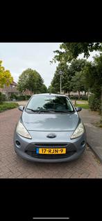 Ford Ka 1.2 69pk 2011 Grijs, Voorwielaandrijving, 1242 cc, 4 cilinders, 4 stoelen