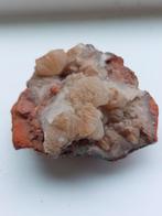 Limoniet met Calciet - Prachtig Mineraal!, Ophalen of Verzenden, Mineraal
