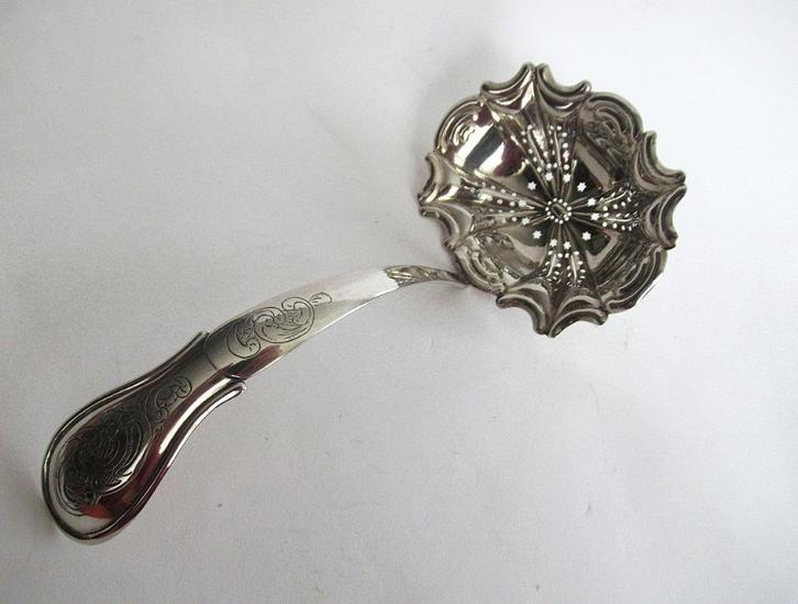 Antiek Dutch zilveren natfruitschep strooilepel gekeurd 1846, Antiek en Kunst, Antiek | Goud en Zilver, Zilver, Ophalen of Verzenden