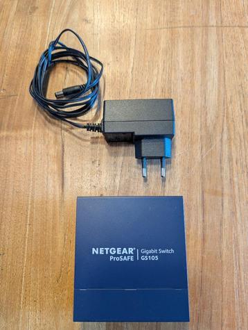 Netgear ProSAFE GS105 gigabit switch beschikbaar voor biedingen