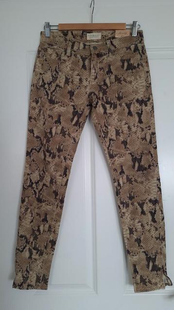 Skinny jeans slangenprint maat 27 beschikbaar voor biedingen