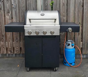Grote gasbarbecue met 4 grillzones en 1 kookzone  beschikbaar voor biedingen