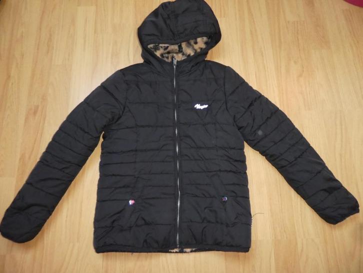 Vingino omkeer winterjas zwart/print maat 10/140, Kinderen en Baby's, Kinderkleding | Maat 140, Gebruikt, Meisje, Jas, Ophalen of Verzenden