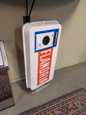 Vintage Flandria Lichtbak Reclame beschikbaar voor biedingen