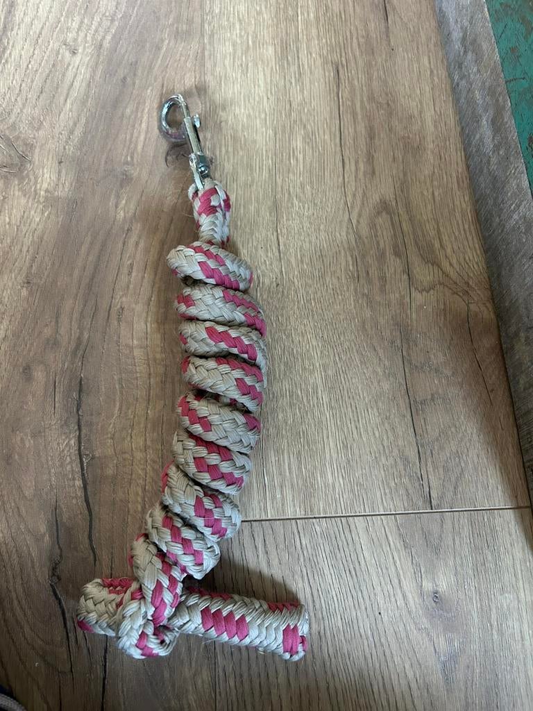 2 halstertouwen, Dieren en Toebehoren, Hondenspeelgoed, Ophalen, Zo goed als nieuw, Touwen