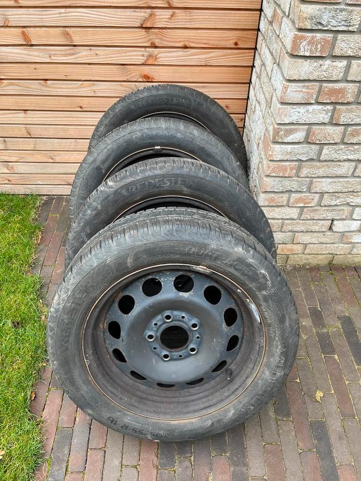 Winterbanden Vredestein 205/55 R16 op stalen velg, Auto diversen, Auto-accessoires, Gebruikt, Ophalen