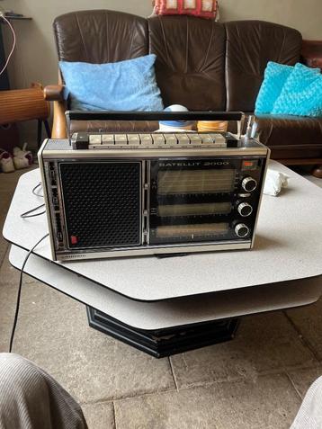 Grundig 2000 wereldontvanger beschikbaar voor biedingen