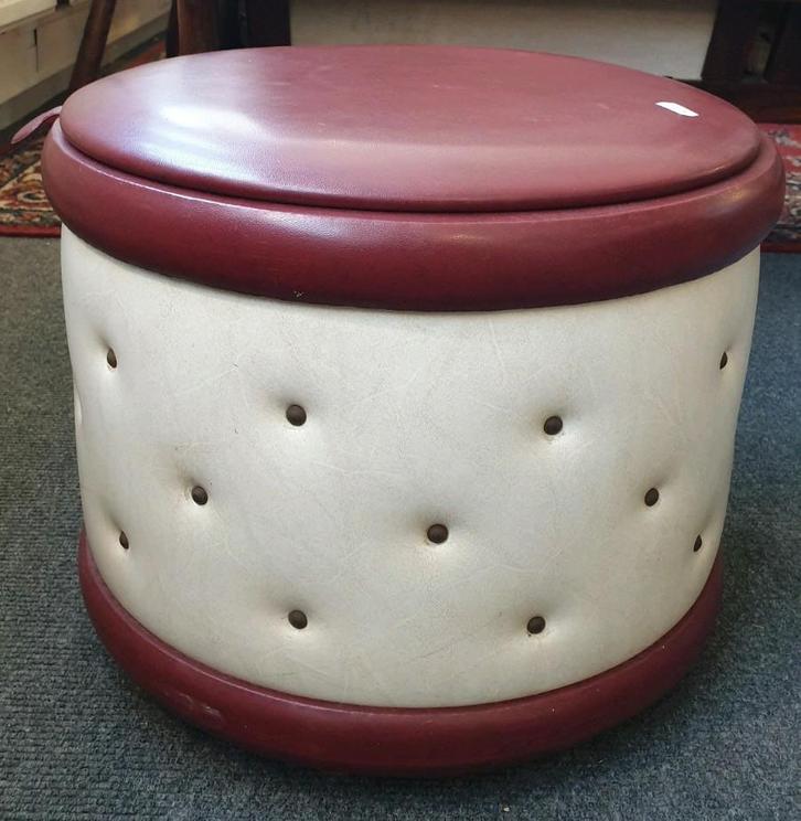 Vintage poef met deksel en vakverdeling formule meubel, Huis en Inrichting, Banken | Voetenbanken en Poefen, Gebruikt, Rond, Hout