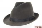 Vintage Gleufhoed Windsor donker grijs geborsteld vilt 56, Kleding | Heren, Windsor, Hoed, Ophalen of Verzenden, 57 cm (M, 7⅛ inch) of minder