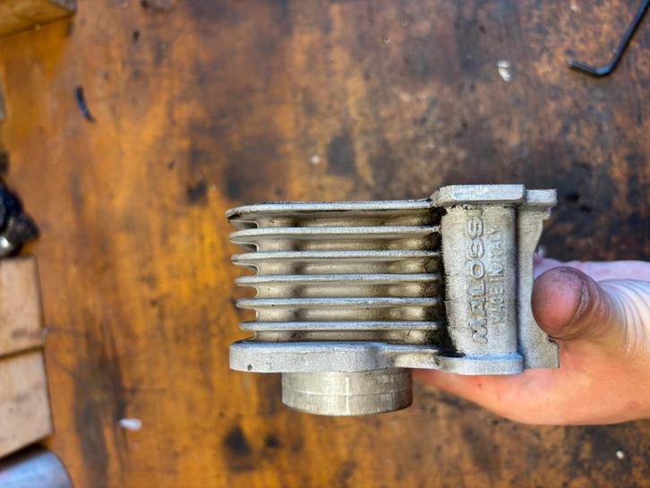 Malossi 80cc cilinder, Auto-onderdelen, Motor en Toebehoren, Gebruikt, Ophalen of Verzenden