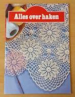 Alles over Haken - Ondori - 1983, Gebruikt, Ophalen of Verzenden, Nvt, Patroon of Boek