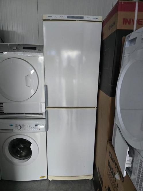 Koopje! Zeer ruime Siemens koelvriescombinatie! Bezorgen kan, Witgoed en Apparatuur, Koelkasten en IJskasten, Zo goed als nieuw