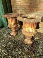 set gietijzeren tuinvazen ribbelvazen 70 cm hoog, Tuin en Terras, Tuinvazen, Ophalen, Gebruikt