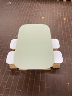 Kidkraft kindertafel met inklapbare stoelen, Kinderen en Baby's, Kinderkamer | Tafels en Stoelen, Ophalen, Zo goed als nieuw, Tafel(s) en Stoel(en)