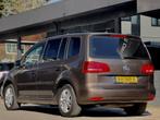 Volkswagen Touran 1.2 TSI EASYLINE 7PERS 153D.KM NAVI AIRCO, Euro 5, 4 cilinders, Bruin, 7 stoelen