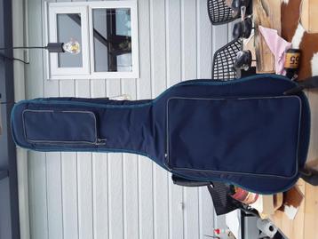Gitaar beschikbaar voor biedingen
