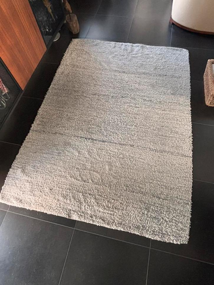 Mooi creme grijs gemêleerd vloerkleed, Huis en Inrichting, Stoffering | Tapijten en Kleden, Zo goed als nieuw, 150 tot 200 cm