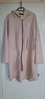 64)Te koop nieuw beige vest met franje 1 maat ongv.50/52, Beige, Trui of Vest, Nieuw, Ophalen of Verzenden