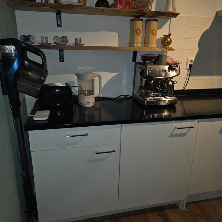 Ikea onderkast met deur en 1 lade, Huis en Inrichting, Keuken | Complete keukens, Zo goed als nieuw, Overige typen, Wit, Ophalen