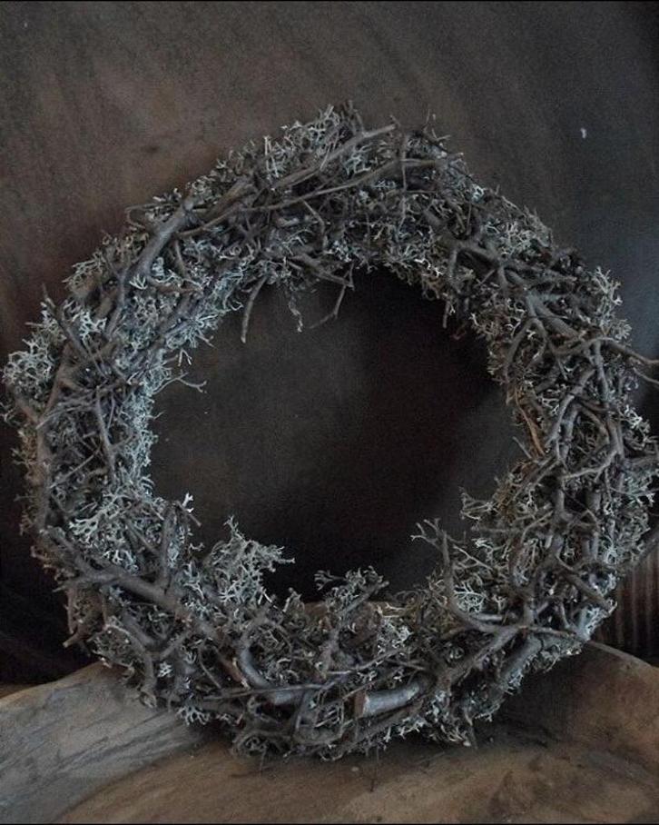 12577 KA Krans moss grey white thin, Antiek en Kunst, Antiek | Woonaccessoires, Ophalen of Verzenden